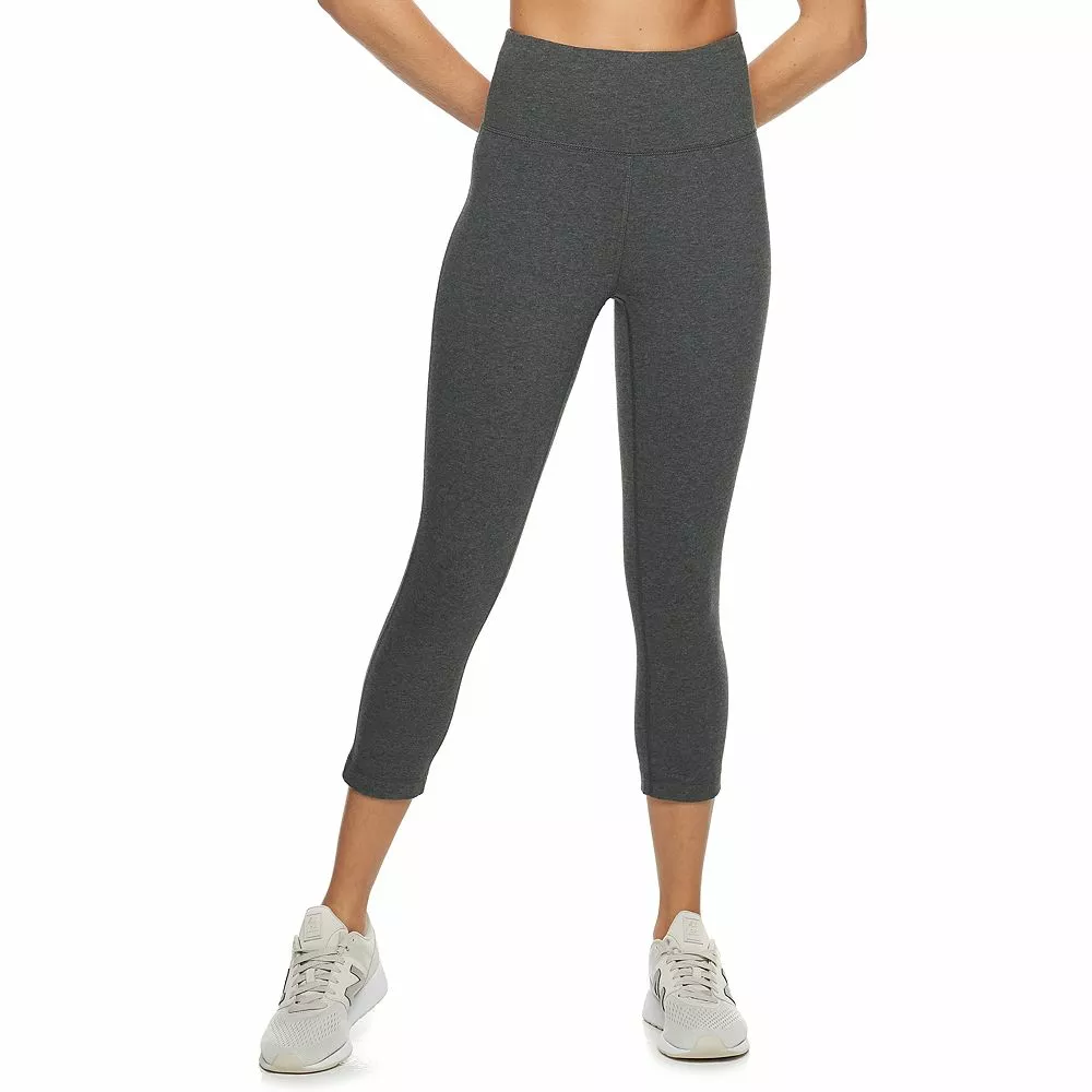 Women's Tek Gear® Essential High-Waisted Capri Leggings 3 Women's Tek Gear® Essential High-Waisted Capri Leggings - Image 3