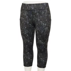 Plus Size Tek Gear® Pocket High-Waisted Capri Leggings -Tek Gear store 5182885 Slate Shapes