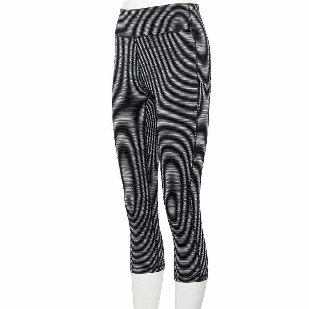 Women's Tek Gear® Core High-Waisted Capri Leggings 2 Women's Tek Gear® Core High-Waisted Capri Leggings - Image 2