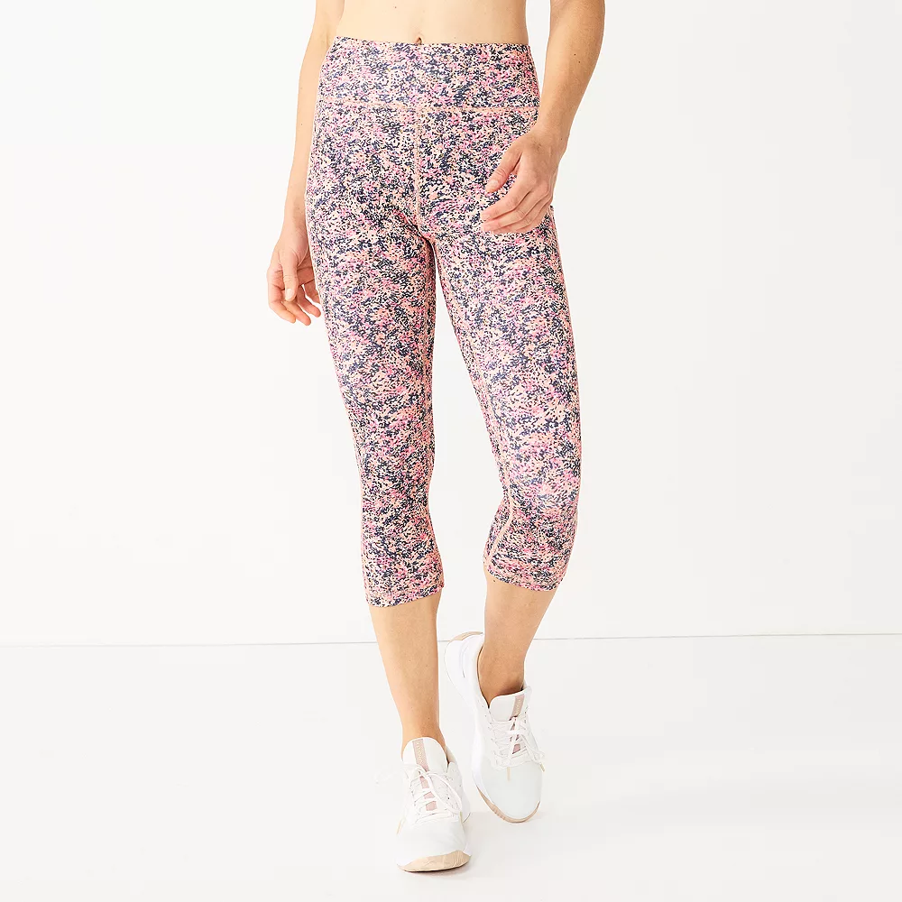 Women's Tek Gear® Core High-Waisted Capri Leggings 17 Women's Tek Gear® Core High-Waisted Capri Leggings - Image 17